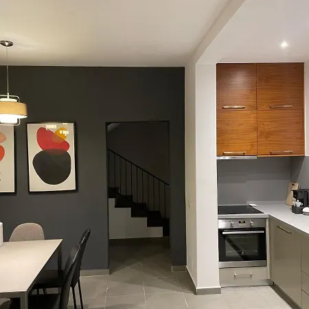 Pine House 2023 Villa *