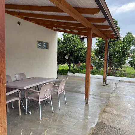 Pine House 2023 Villa