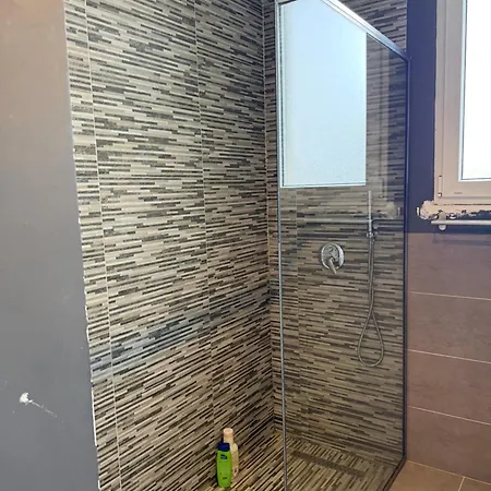 Pine House 2023 فيلة فلورا