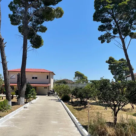 Pine House 2023 Villa Vlore