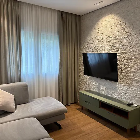 ヴィラ Pine House 2023