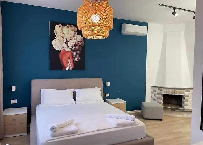 ヴィラ Pine House 2023 *