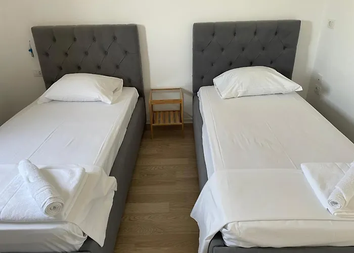 ヴィラ Pine House 2023 Vlorë