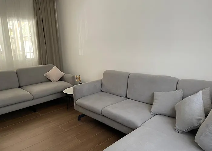 Pine House 2023 ヴィラ Vlorë