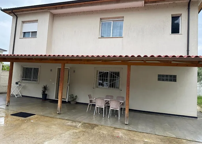 Pine House 2023 * Vlorë