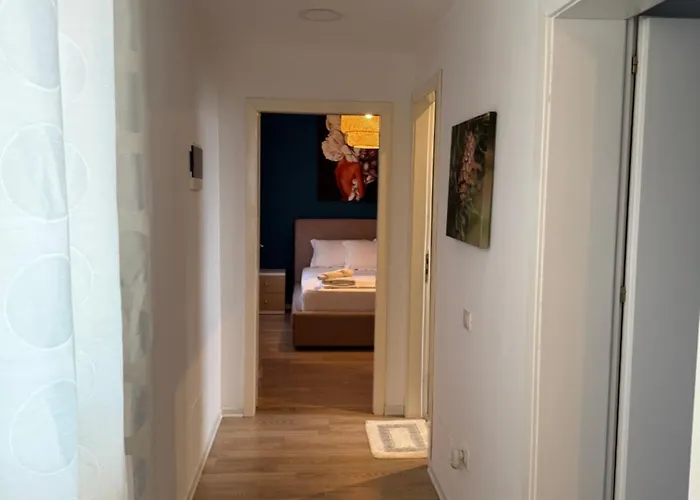 Pine House 2023 ヴィラ